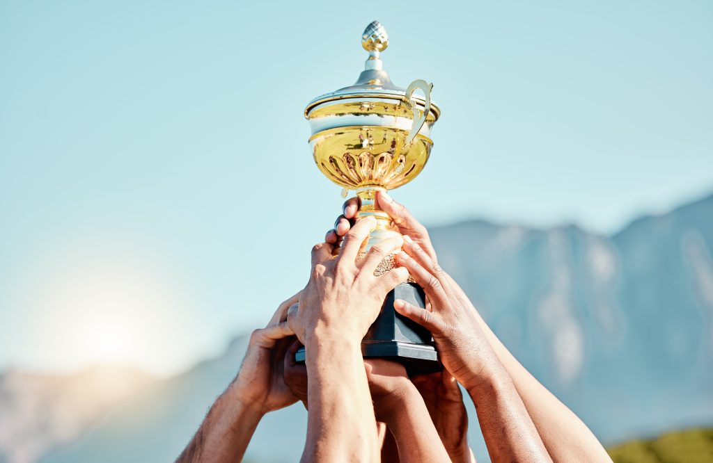 How Personalised Trophies Inspire Achievement in Sports and Business: Myth vs Fact